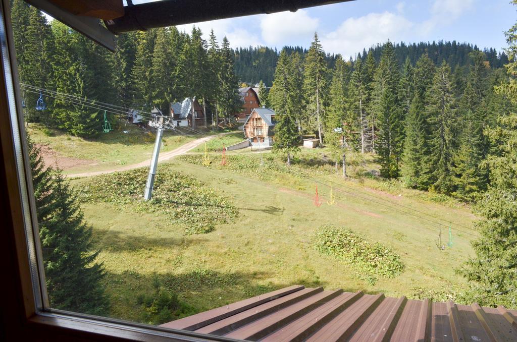 Apartments Ogorjelica Jahorina Esterno foto